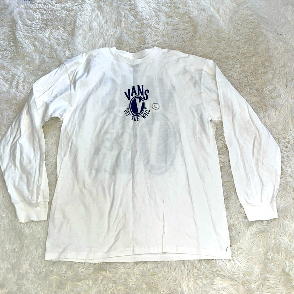 Van’s Classic Fit Long Sleeve Tee Color White W/Blue Graphics Size L NWT